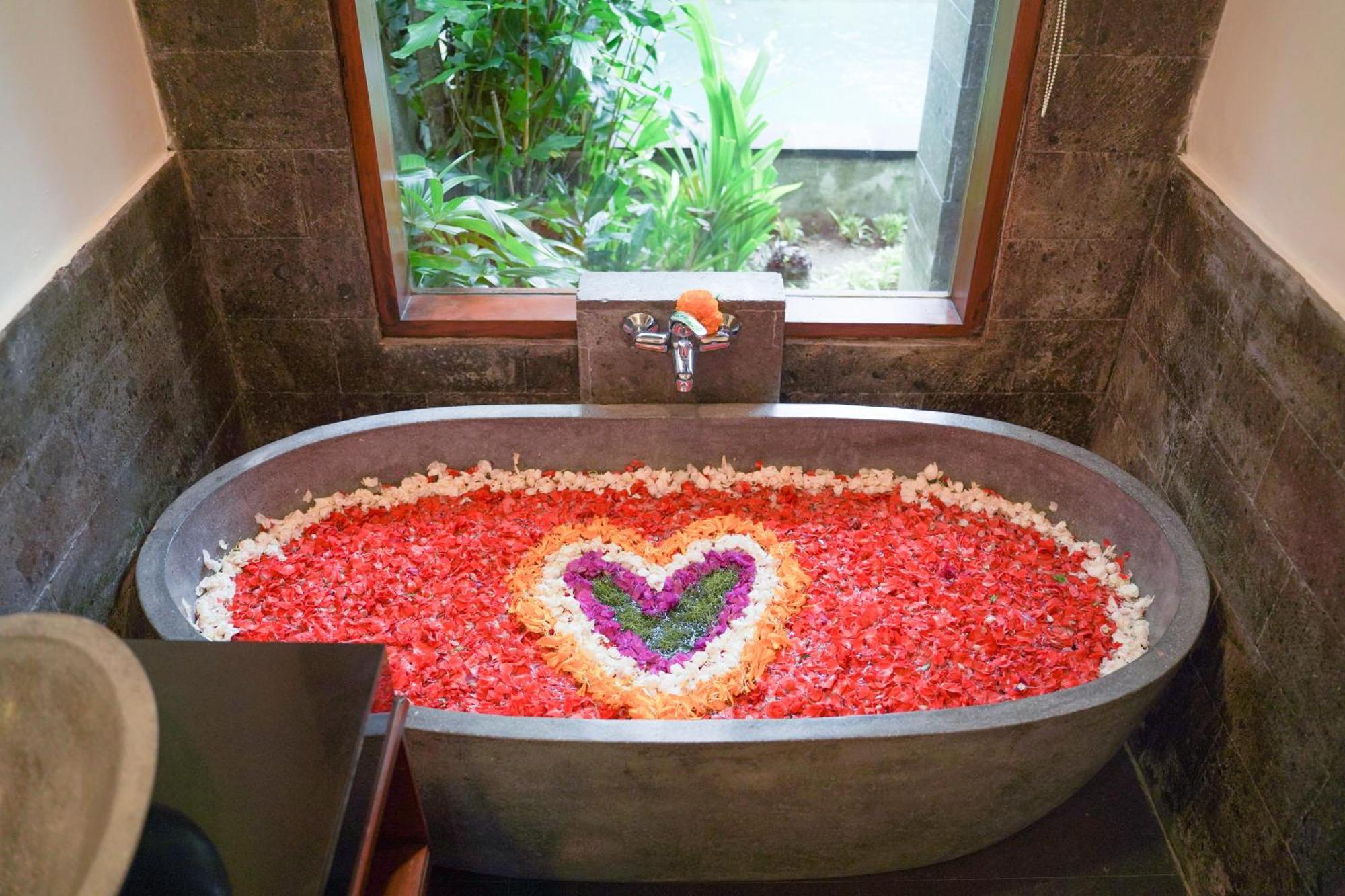 Poka Ubud Hidden Paradise & Spa By Eps Экстерьер фото